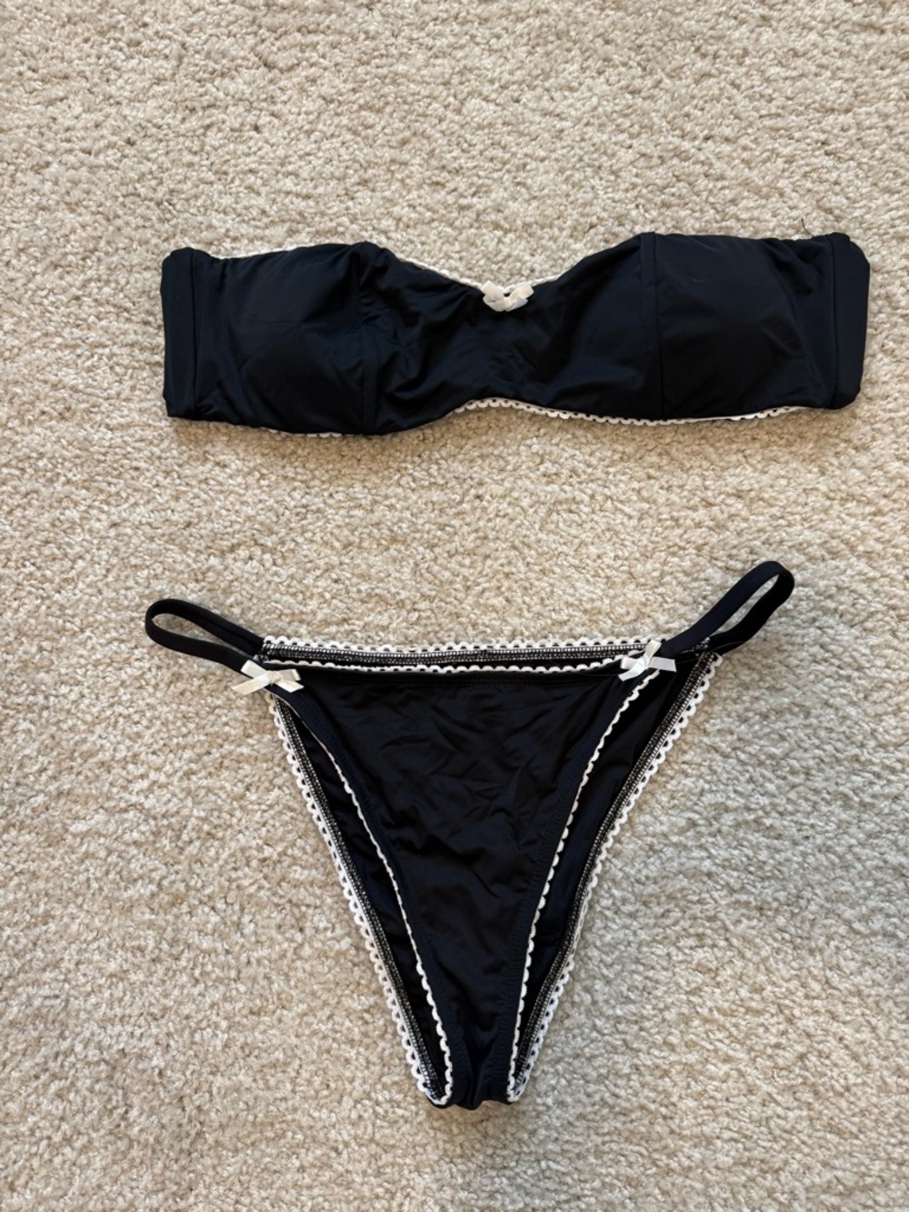 Black Bikini w Lace Trim